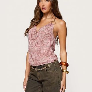 (Category: ) located in . Submitted by singaporeclothes1234 (Listing ID 1450249092, Image 1). Description: .