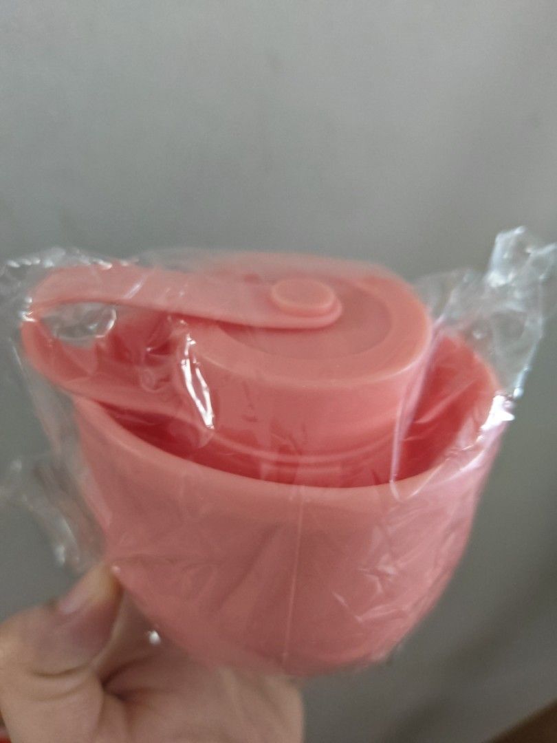 Pink silicone foldable water bottle511673885336555521