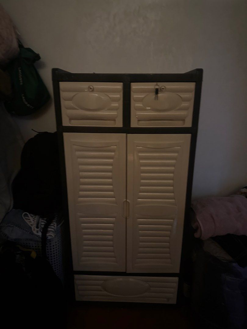 Plastic Cabinet (Category: Shelves, Cabinets & Racks) located in General Trias. Submitted by aeisboring (Listing ID 1450257448, Image 1). Description: rfs: nagbabawas po ng damit sa dorm GOOD AS NEW and still NEGOTIABLE :)) LOC: KB Arizona, Padre Campa Street, Sampaloc, Manila.