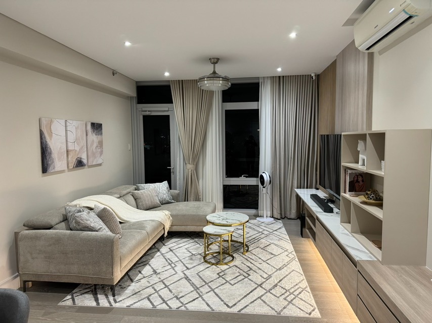 (Category: ) located in . Submitted by shi_properties (Listing ID 1450273182, Image 1). Description: .