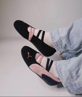 (Category: ) located in . Submitted by hanwardrobe (Listing ID 1450251265, Image 1). Description: .