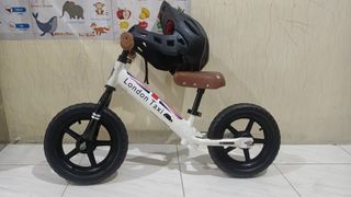(Kategori: ) berada di . Dikirim oleh ojanhorse (ID iklan 1450235456, Gambar 1). Deskripsi: .