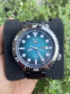 (Category: ) located in . Submitted by nylrenzo (Listing ID 1450207545, Image 1). Description: .