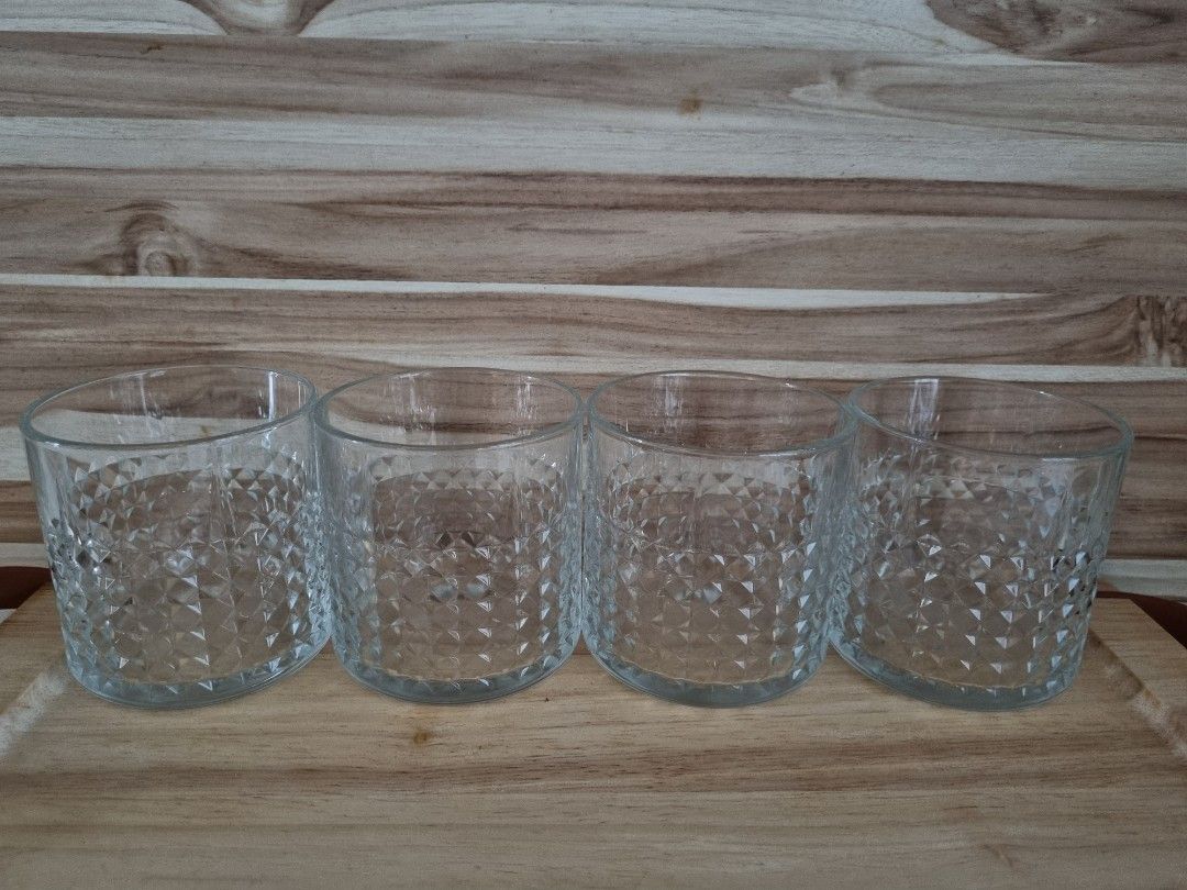 Set of 4 Geometric Patterned Glasses511675392045895681