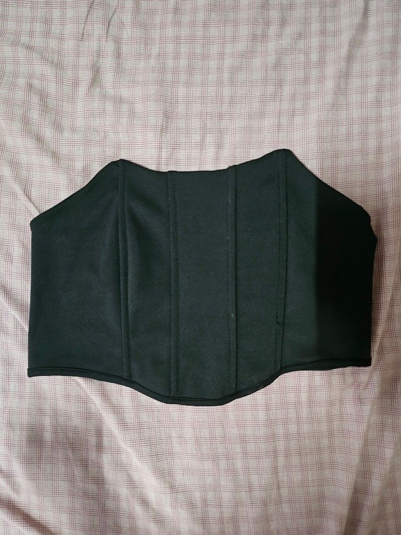 SHEIN Strapless Boned Corset [0XL] (Category: Undergarments & Loungewear) located in Quezon City. Submitted by declutterwithnari (Listing ID 1450140272, Image 1). Description: SHEIN Black Strapless Boned Corset Waist Belt [0XL] - Wasn't used, was stored sa cabinet lang. MOP: GCash, GoTyme, Maya (payment first) MOD: Lalamove, Grab, J&T (item + sf) rfs: decluttering.
