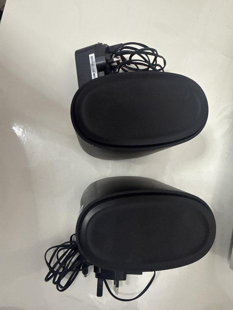 Singtel WiFi Router with Power Adapters512051061961543681