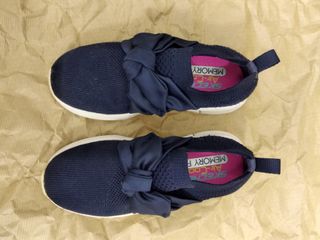 (Category: ) located in . Submitted by trendy99sg (Listing ID 1450255781, Image 1). Description: .