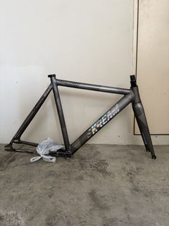 Track / fixed gear frameset for sale !! Collection item 2