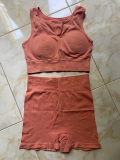 (Kategori: ) berada di . Dikirim oleh yovrmoon (ID iklan 1450153155, Gambar 1). Deskripsi: .