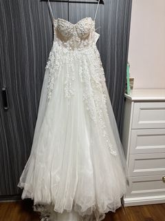 (Category: ) located in . Submitted by fitsbynush (Listing ID 1450317776, Image 1). Description: .