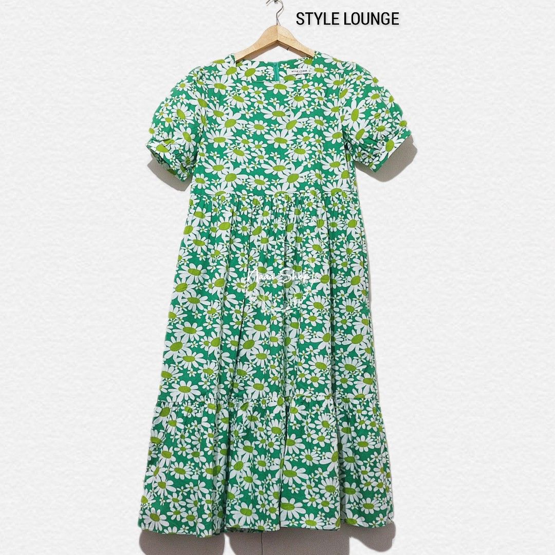 STYLE LOUNGE Dress Bunga Daisy (Kategori: Gaun & Rok) berada di Jakarta Selatan. Dikirim oleh naaa.shp (ID iklan 1450255439, Gambar 1). Deskripsi: ❌❌HARGA PAS / NO NEGO / TIDAK TAWAR❌❌ 🚫NEGO ➡️ DI SKIP🚫 √BISA DIORDER LANGSUNG, MELALUI SHOPE* AKUN: naaa.shp ATAU KLIK LINK DIPROFIL/BIO 🛒 Etalase Shope*: Dress Cantik (2) √harga Shope* +adm √manual tf /split payment by request.