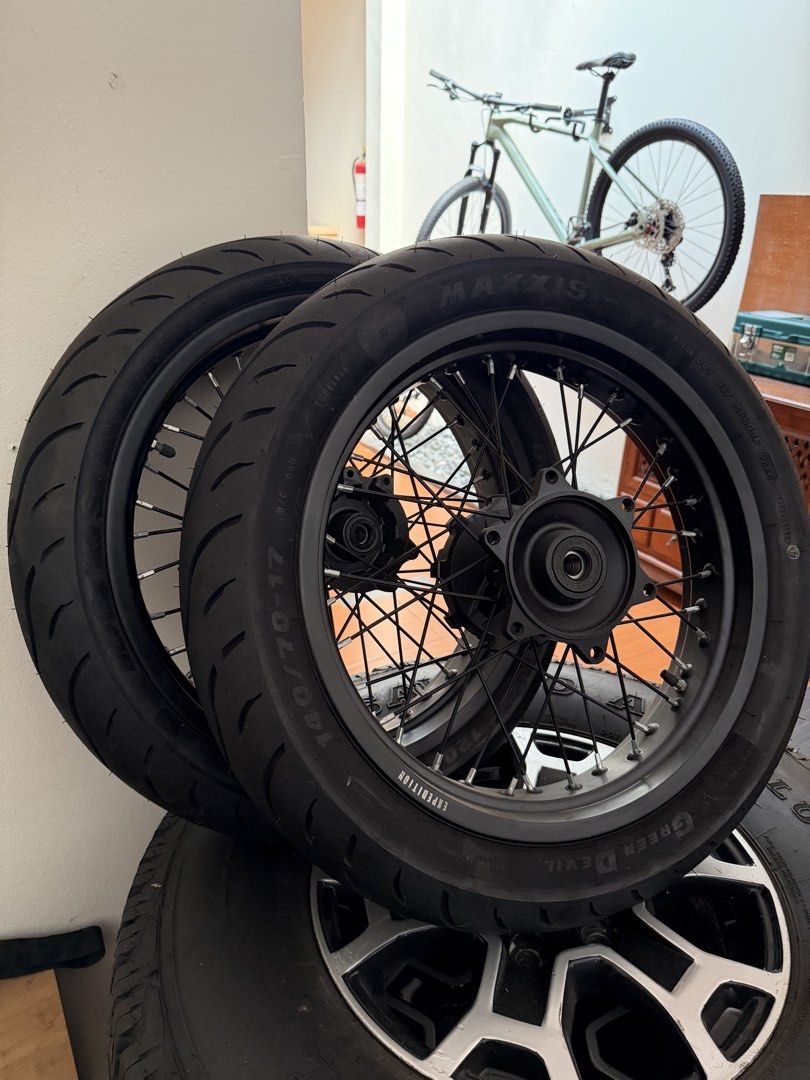 Super moto wheels- NEW (Kategori: Aksesoris Mobil) berada di Jakarta Pusat. Dikirim oleh jaxeleem (ID iklan 1450306865, Gambar 2). Deskripsi: Wheel Set- Supermoto, Honda CRF 150 L Tromol Scarlet Velg Expedition.