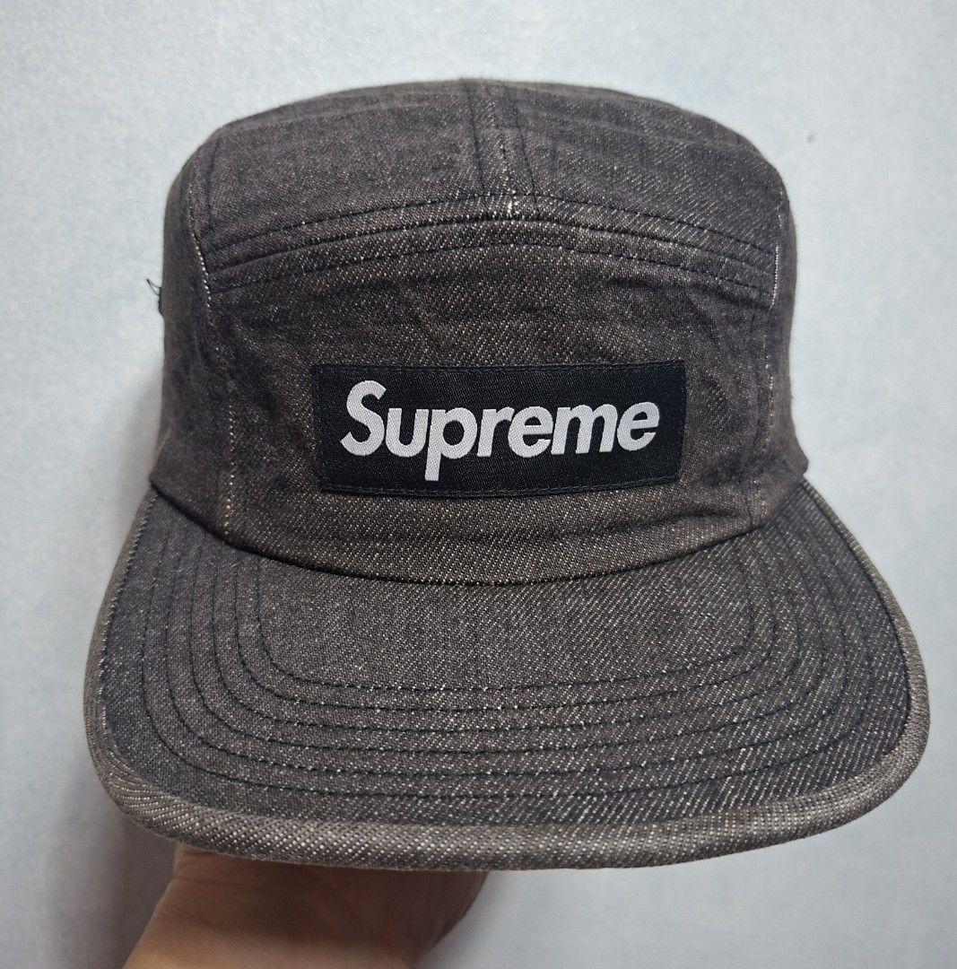 Supreme Black Denim Faded Canvass 5 Panel Cap (Category: Caps & Hats) located in Taguig. Submitted by AlfonsoJaimepreloved (Listing ID 1450224743, Image 1). Description: Supreme Denim Black Faded Canvass 5 Panel Cap Adult / Seat Belt type Embroidered / 100% Cotton Denim Black Faded Canvass Colorway Excellent Used Condition Price : 2,650 Location : ibayo Tipas Taguig City MOD : Lalamove / LBC / J&T at buyer expense MOP : Gcash Thank you.