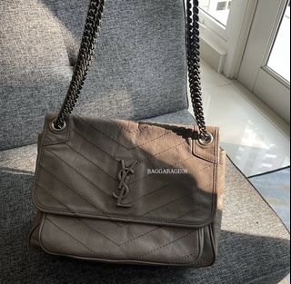 (Kategori: ) berada di . Dikirim oleh baggarage08 (ID iklan 1450312204, Gambar 1). Deskripsi: .