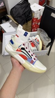 (Category: ) located in . Submitted by cendol_sneakers (Listing ID 1450165044, Image 1). Description: .