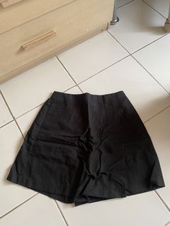 (Kategori: ) berada di . Dikirim oleh chimbs__closet (ID iklan 1450142504, Gambar 1). Deskripsi: .