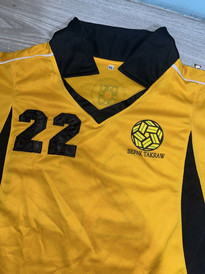 UST PathFit Sepak Takraw Uniform (Category: Activewear) located in Manila. Submitted by bluesky_250 (Listing ID 1450199693, Image 1). Description: - Top only - XL - with number (can be removed).