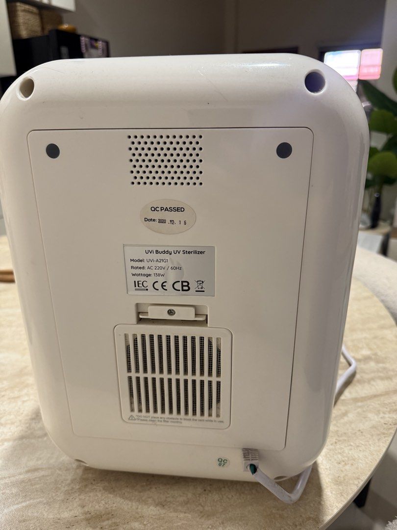 Uvibuddy Sterilizer and Dryer (Category: Breastfeeding & Bottle Feeding) located in Quezon City. Submitted by declutterwithiya (Listing ID 1450140729, Image 2). Description: .