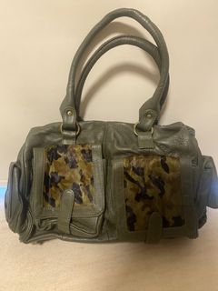 （分類：）位於 。 由 iiu_11 提交（商品編號 1450136243，圖片 1）。簡介： 。