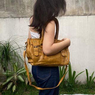 (Kategori: ) berada di . Dikirim oleh byueee (ID iklan 1450249639, Gambar 1). Deskripsi: .