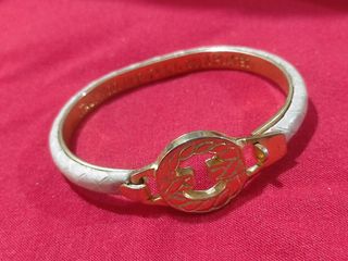 (Category: ) located in . Submitted by 2luv2shop (Listing ID 1450155898, Image 1). Description: .