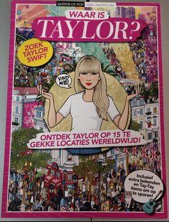 Taylor swift 1989 world tour book, Hobbies & Lifestyle, Books