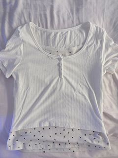 (Category: ) located in . Submitted by biascloset (Listing ID 1450246883, Image 1). Description: .