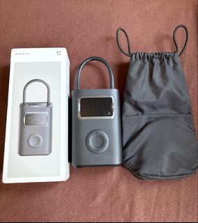 (Category: ) located in . Submitted by ca.declutter (Listing ID 1450180445, Image 1). Description: .