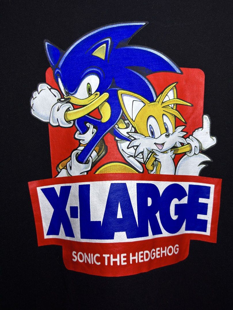 Xlarge (Category: Coats, Jackets and Outerwear) located in Dumaguete. Submitted by delfinds (Listing ID 1450174741, Image 3). Description: X - Large X Sonic the hedgehog (Crewneck) Dimes: Width 21 / Length 27 Small on tag best fit Med-Large Good as new condition 9.8/10 color rate No issue Loc: Dumaguete City, Negros Oriental 📩📩📩 .