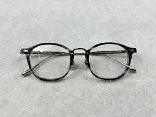 (Category: ) located in . Submitted by lens-frame-sg (Listing ID 1450227158, Image 1). Description: .