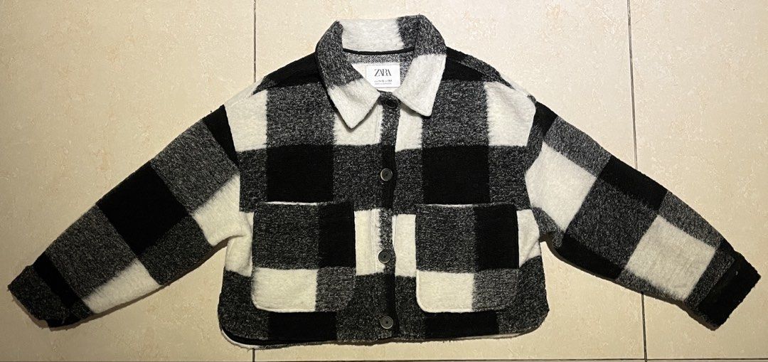 zara kids black and white checkered shacket/jacket (Category: Babies & Kids Fashion) located in Quezon City. Submitted by giytan (Listing ID 1450239379, Image 1). Description: for 11-12 yrs old or 152cm cropped fit, is good for cold weather .