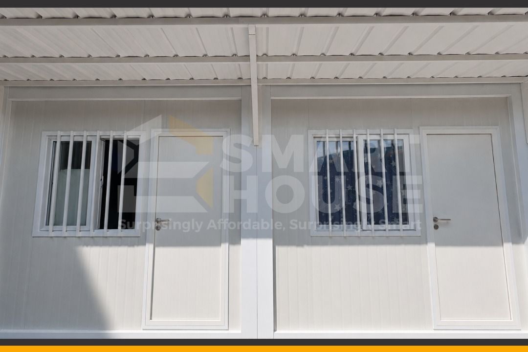 2 SMARTHOUSE LUXURY PREFAB CONTAINER APARTMENT UNITS (Category: Construction & Building Materials) located in Quezon City. Submitted by Smarthouseph (Listing ID 1450364542, Image 3). Description: Ito ang patunay na every square meter counts. Ang project na ito ay isang 2-unit Smarthouse Prefab Container Apartment na idinisenyo para ma-maximize ang available space nang hindi isinasakripisyo ang comfort at quality. 🏠 Modern Design ⚡ Faster Install