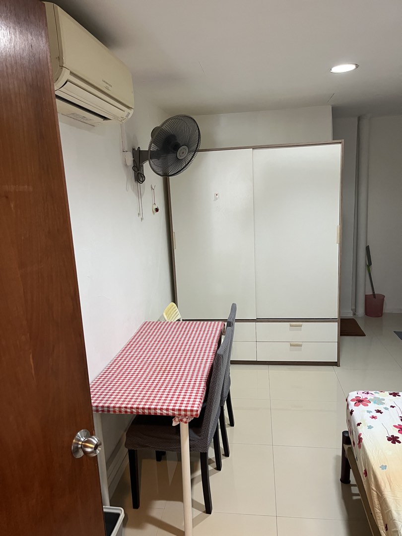 (Category: ) located in . Submitted by adrianT (Listing ID 1450369711, Image 1). Description: .