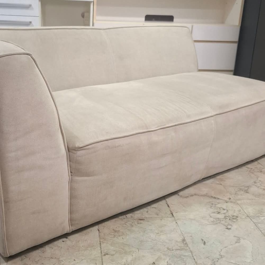 3 Seater Chaise Lounge Corner Sofa (Category: Sofas) located in Quezon City. Submitted by dannikkishoppe2 (Listing ID 1450462180, Image 3). Description: 3 Seater Chaise Lounge Corner Sofa ‼️₱9800‼️ *fabric, soft foam, solid wood frame *in good condition Please manage your expectations as there might be minimal flaws. Color may vary due to lighting, it may appear darker or lighter in person. Check photos first before buying. Please refrain from pu
