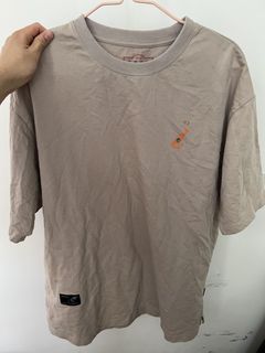 （分類：）位於 。 由 fandesk 提交（商品編號 1450457908，圖片 1）。簡介： 。
