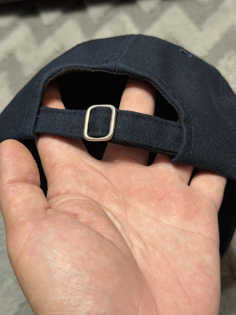 A.P.C - Eastward Ho! Navy Blue Cap (Category: Caps & Hats) located in Cavite. Submitted by commoncourtesy (Listing ID 1450523738, Image 2). Description: Authentic Made in portugal.