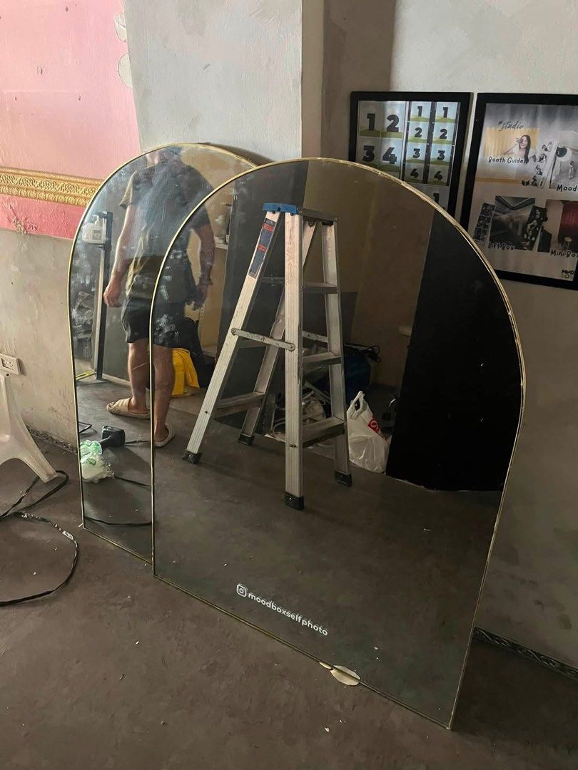 Arch Mirror with Aluminum Frame (Category: Mirrors) located in Pasay City. Submitted by sabbsalaza12790 (Listing ID 1450387678, Image 2). Description: - Set of 2 arch mirrors - Elegant gold trim - Ideal for vanity areas or decorative accents - Shown installed in first image, standalone in second - Selling as a pair - Pick up only.