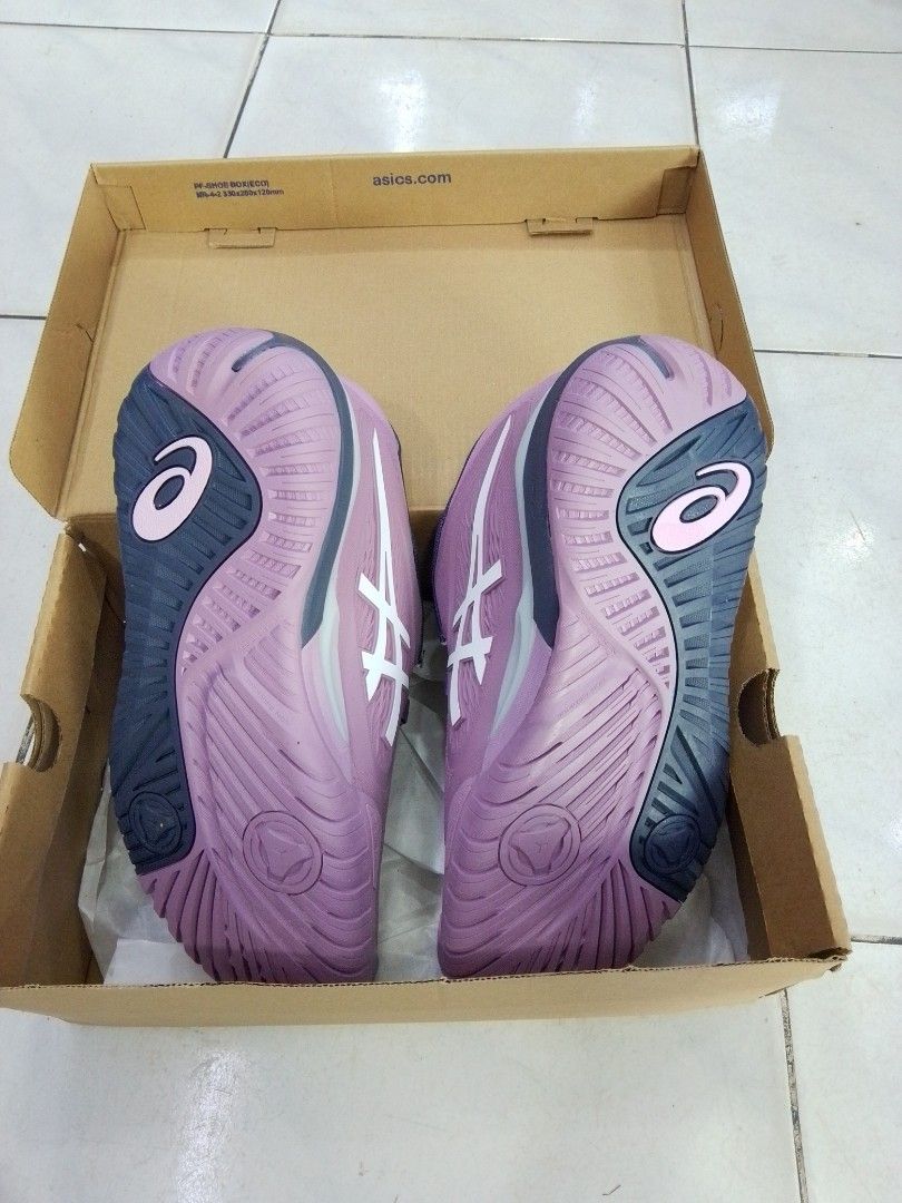 Asics Resolution X 🍆 (Category: Sneakers) located in Manila. Submitted by josier_181 (Listing ID 1450470344, Image 3). Description: Pm for more details📩 I can provide Cash On Delivery or gcash payment along metro Manila some parts of Luzon other place like province cod or cop Via Lbc, J&t, Jr's. If that's not what's delivered Please return it to the rider. Thank you and Godbless 🙏🙏🙏🙏.