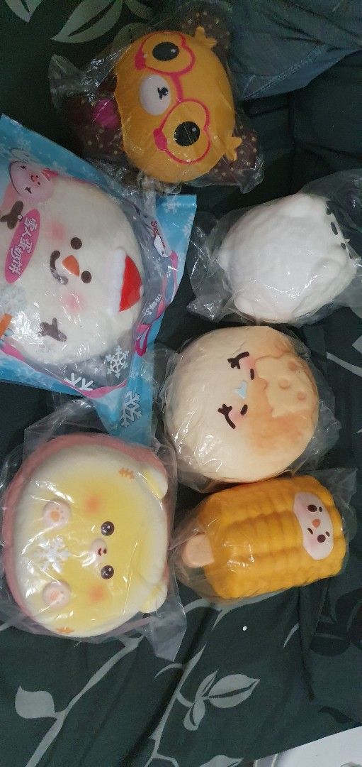 Assorted Squishy (Category: Plushies & Soft Toys) located in Singapore. Submitted by naisly12 (Listing ID 1450321890, Image 1). Description: CORN AND SNOWMAN SOLD all have original packaging get more than 1 for free mailing HELP CLEAR PLS.