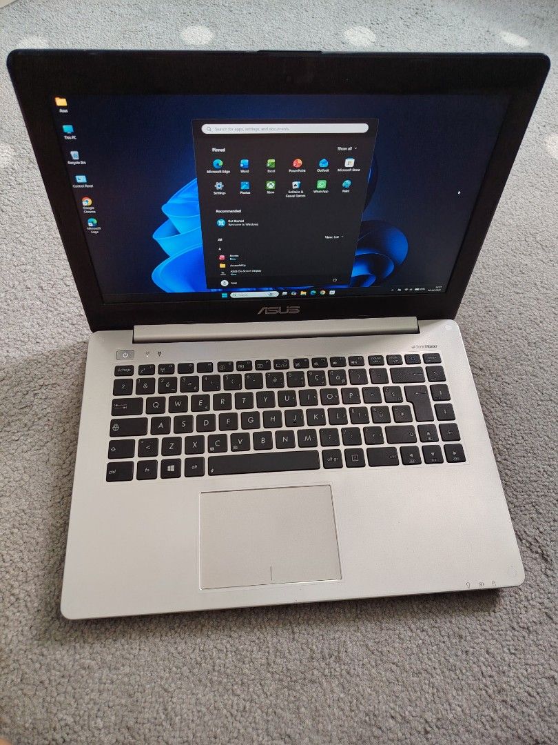 ASUS i7 Laptop (Windows 11)