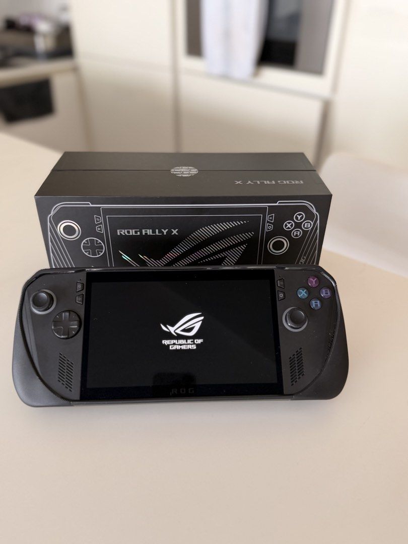 ASUS ROG Ally X Handheld Gaming PC512567786812876802