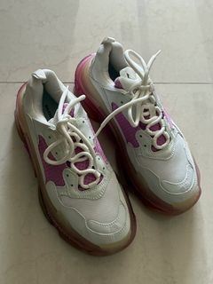 由 venus168168 (刊登 ID 1450365197，圖片 1) 提交，位於 的 (類別：)，說明：。