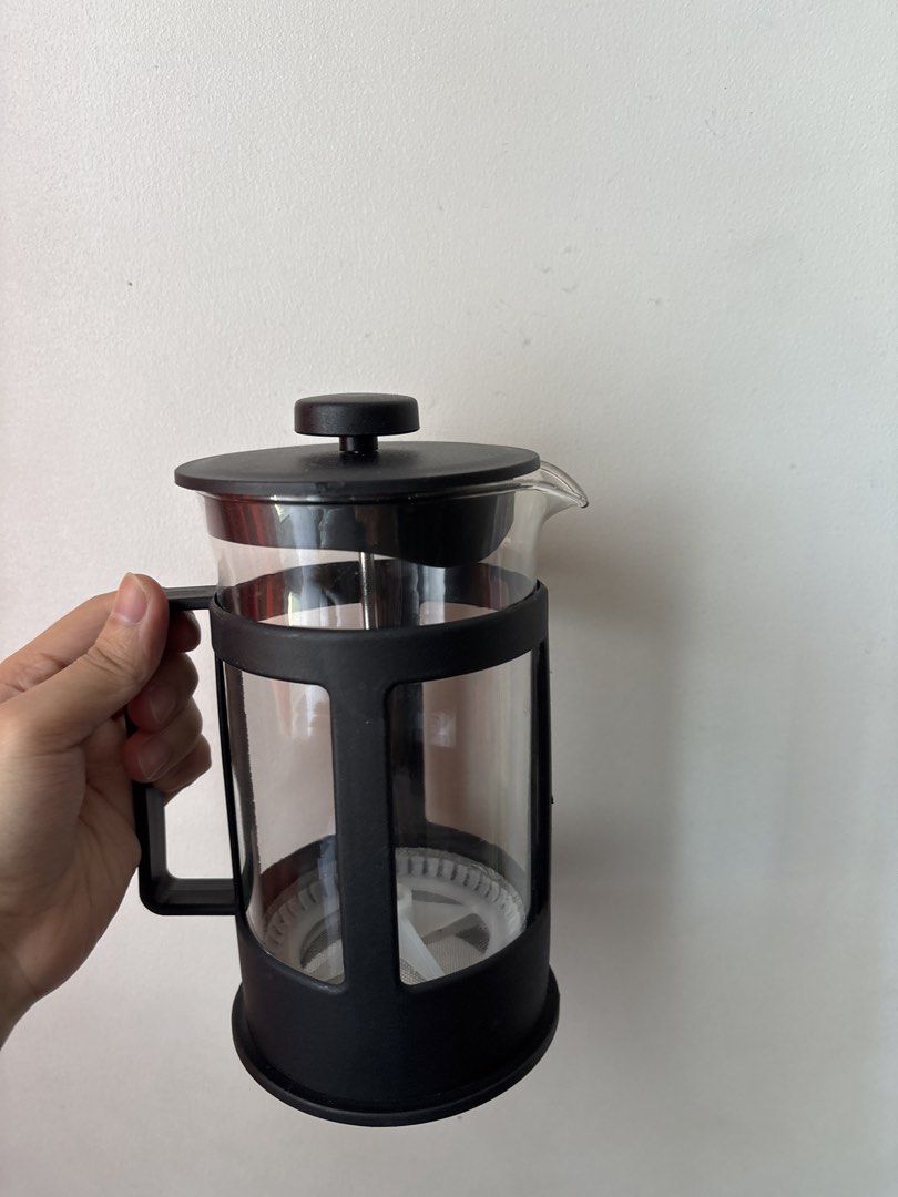 Black French Press Coffee Maker (Category: Coffee Machines & Makers) located in Quezon City. Submitted by hk_62000 (Listing ID 1450416634, Image 1). Description: RFS: not being used .