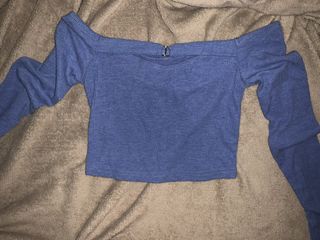 (Category: ) located in . Submitted by sy.declutters (Listing ID 1450356977, Image 1). Description: .