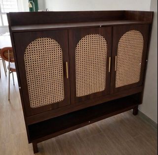 (Category: ) located in . Submitted by furnishstudio (Listing ID 1450524337, Image 1). Description: .