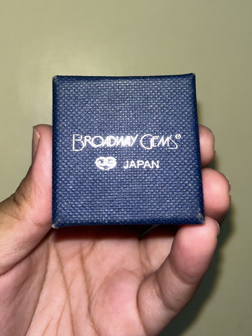 Broadway Gems Japan Ring (Category: Rings) located in Taguig. Submitted by novealiennn (Listing ID 1450500782, Image 2). Description: - Authentic Brodmy Gems ring - Features a single, clear stone - Silver-toned band - Comes with original blue velvet box - Perfect for gifting or personal collection -No box (Lost it).
