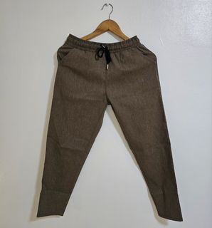 (Category: ) located in . Submitted by hangerandcloset (Listing ID 1450442487, Image 1). Description: .