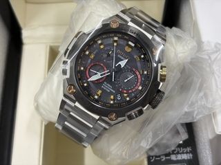 （分類：）位於 。 由 christopher_chak 提交（商品編號 1450503558，圖片 1）。簡介： 。