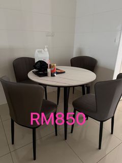 (Category: ) located in . Submitted by hkphenol (Listing ID 1450415315, Image 1). Description: .