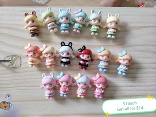 wts avocean brezzy ballon doll keychain, Toys & Collectibles